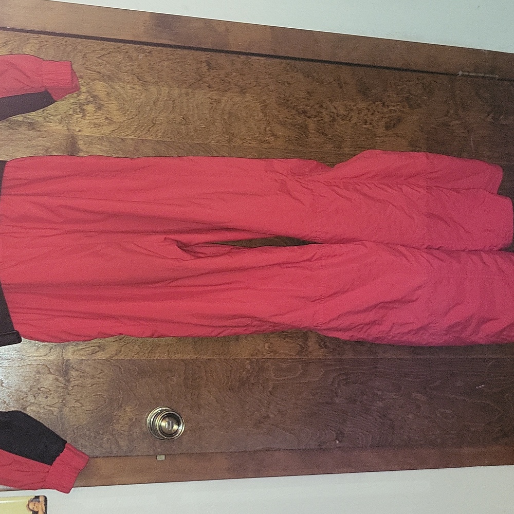 Tyrolia Skiwear or Snowsuit by Head Size Small - Picture 12 of 16